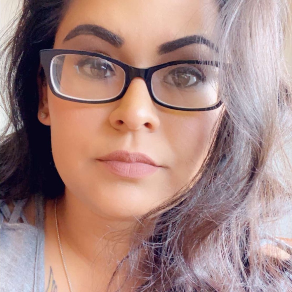 Meet your Posher, Megan